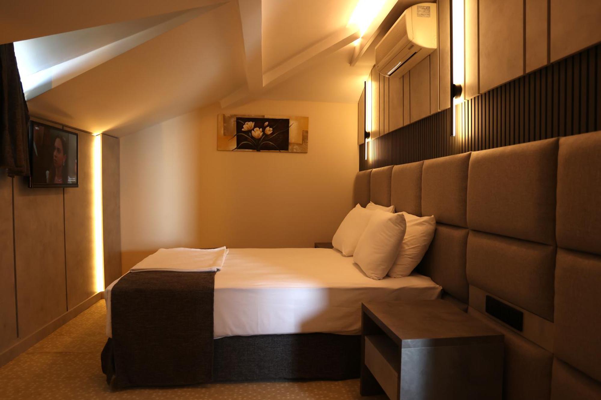 Hotel Lazlakar Sogutlu  ภายนอก รูปภาพ