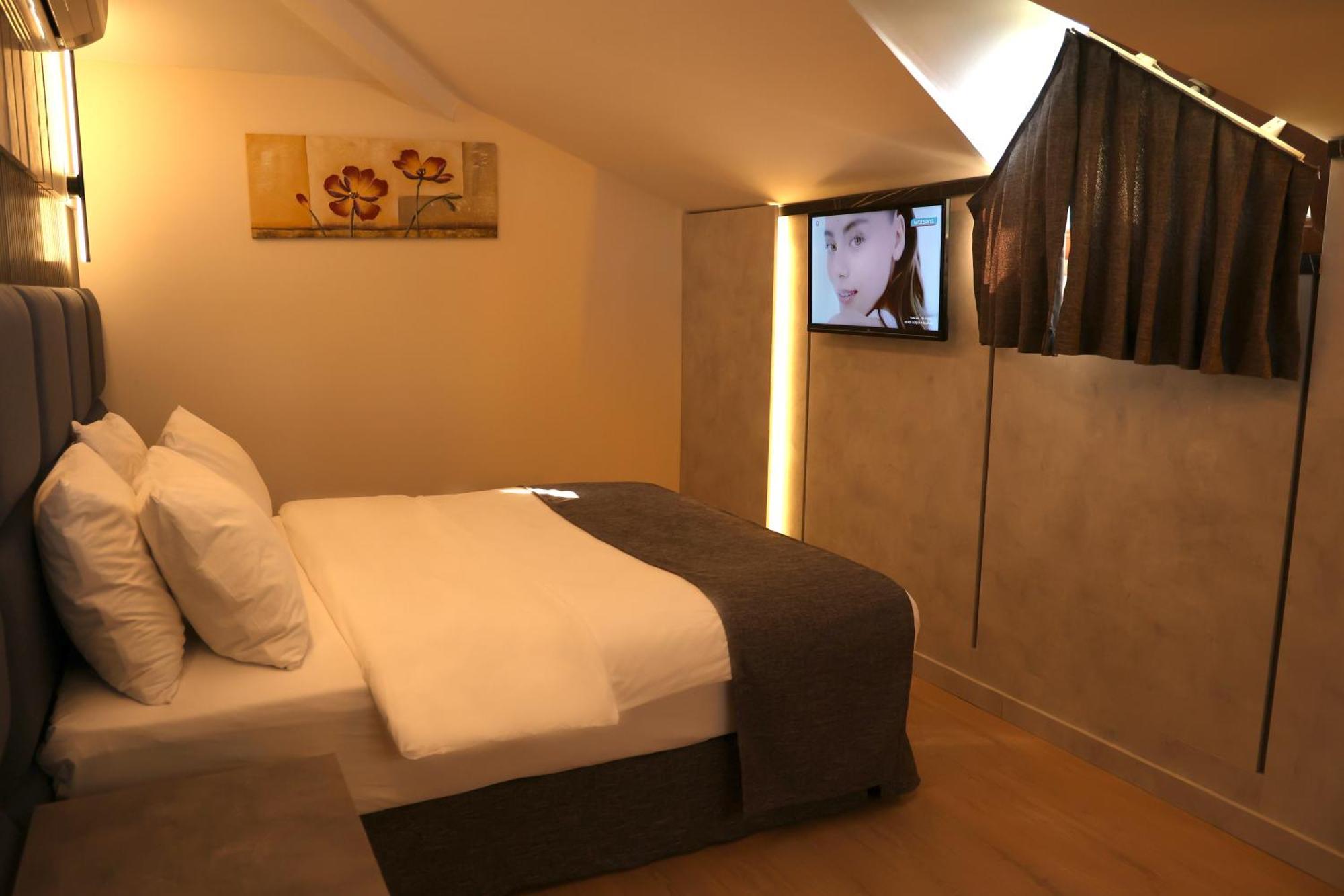 Hotel Lazlakar Sogutlu  ภายนอก รูปภาพ